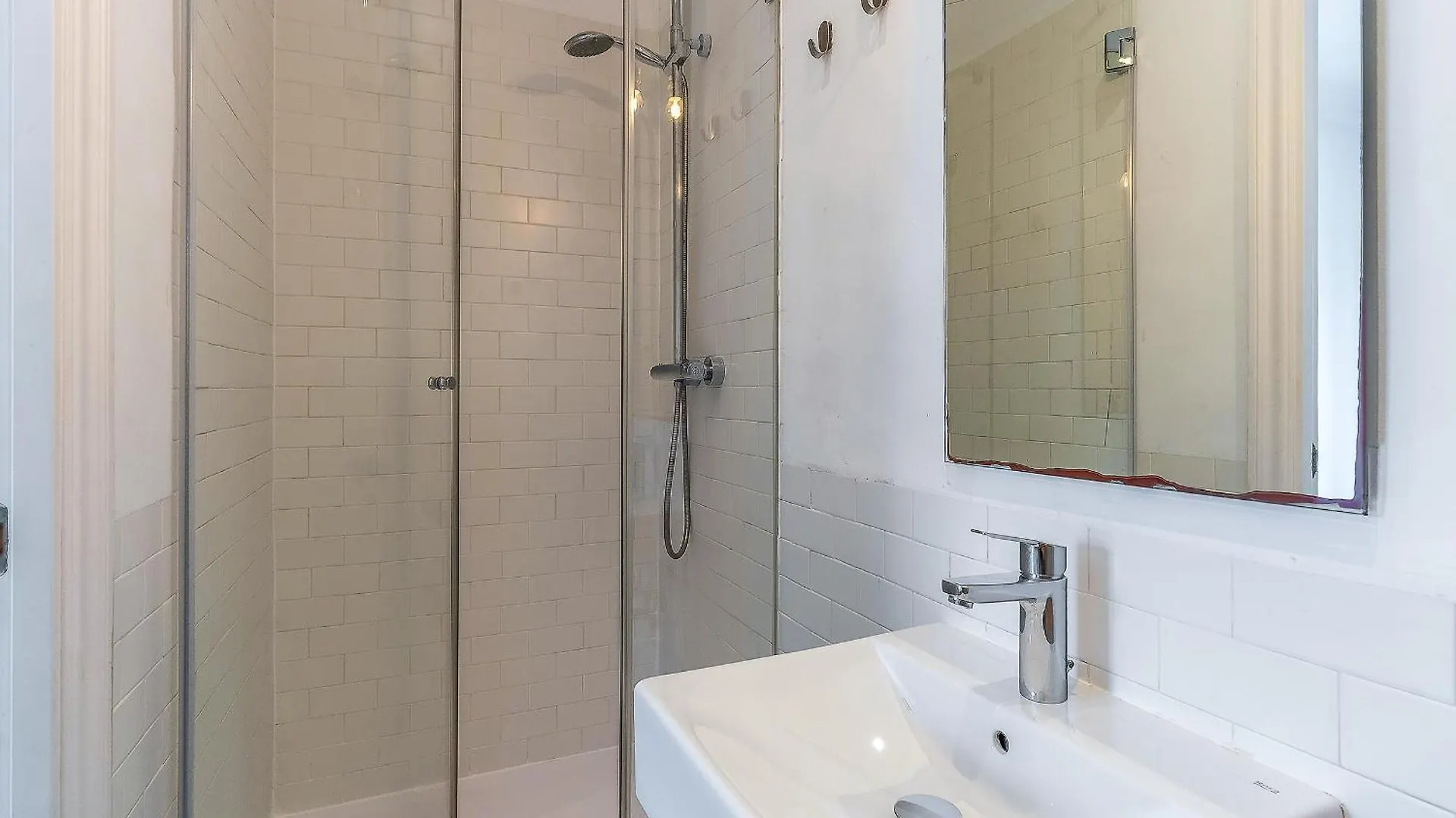 Canela Homes Barcelona Essence 0*,